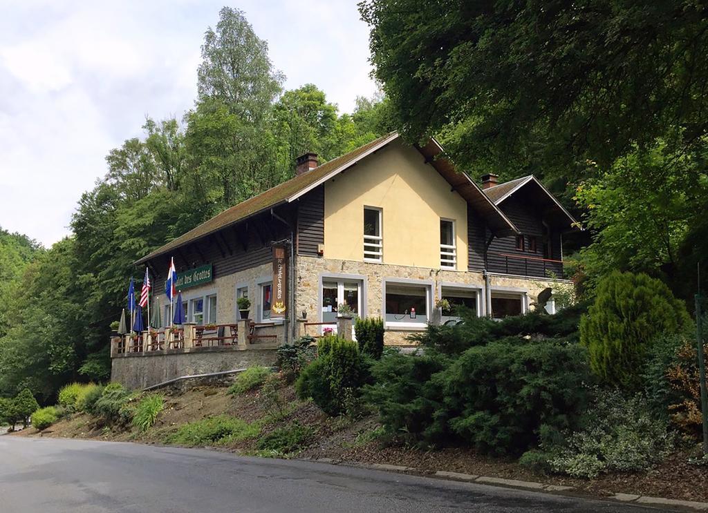 Отель Chalet Des Grottes Hastiere-Lavaux Экстерьер фото